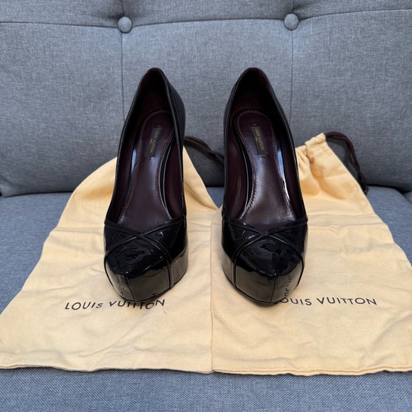 Louis Vuitton Shoes - 🔥PRICE DROP Louis Vuitton Monogram Platform Heels | Size 38.5